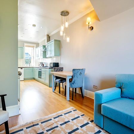 Large 1 Bedroom In Center Of London Ngoại thất bức ảnh